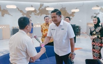 Direksi Bersama RCEO BRI Region 12 Surabaya Apresiasi Nasabah di Hari Pelanggan Nasional