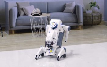 RoboDog, Robot Anjing yang Bisa Dikendalikan Ribuan Kilometer dengan AI