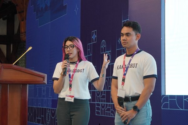 Kakarobot Inovasi Mahasiswa ITS  Bantu Pembelajaran Teknologi di Wilayah 3T