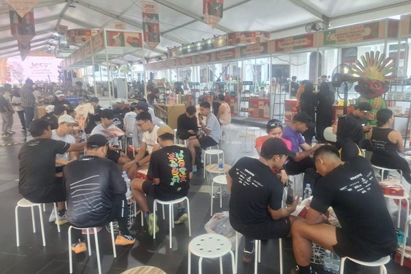 Hari Pertama JCFF 2026 Dibuka, Pengunjung Antusias Nikmati Aneka Kopi dan Kuliner